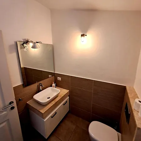 Vela 1 Apartment
